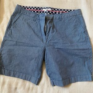 New Boden Women's Stripe Cuffed Shorts. 